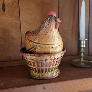 Vintage Shanghai Handicrafts Chicken Basket